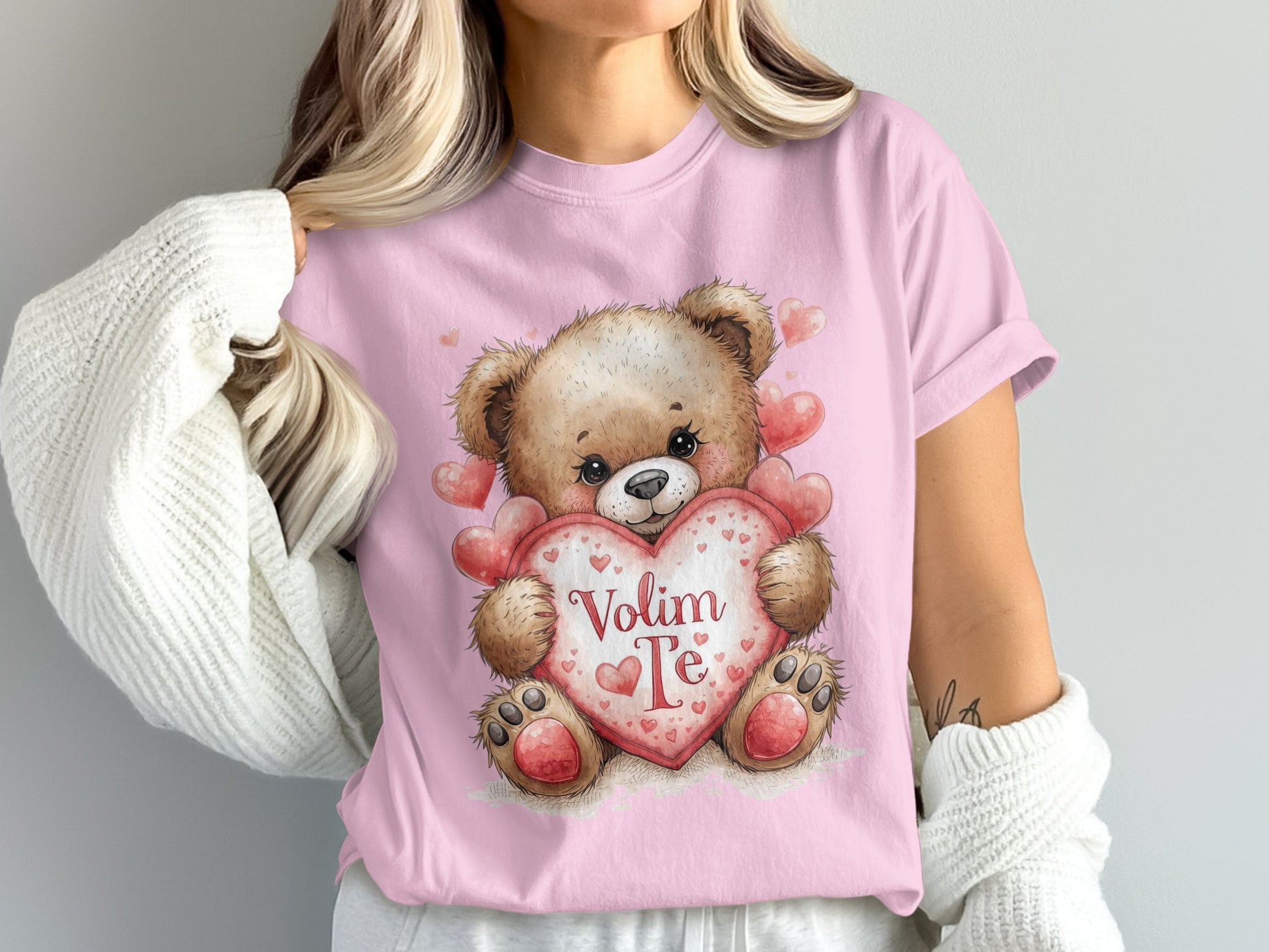 Volim Te Teddy Bear and Hearts Graphic T-Shirt