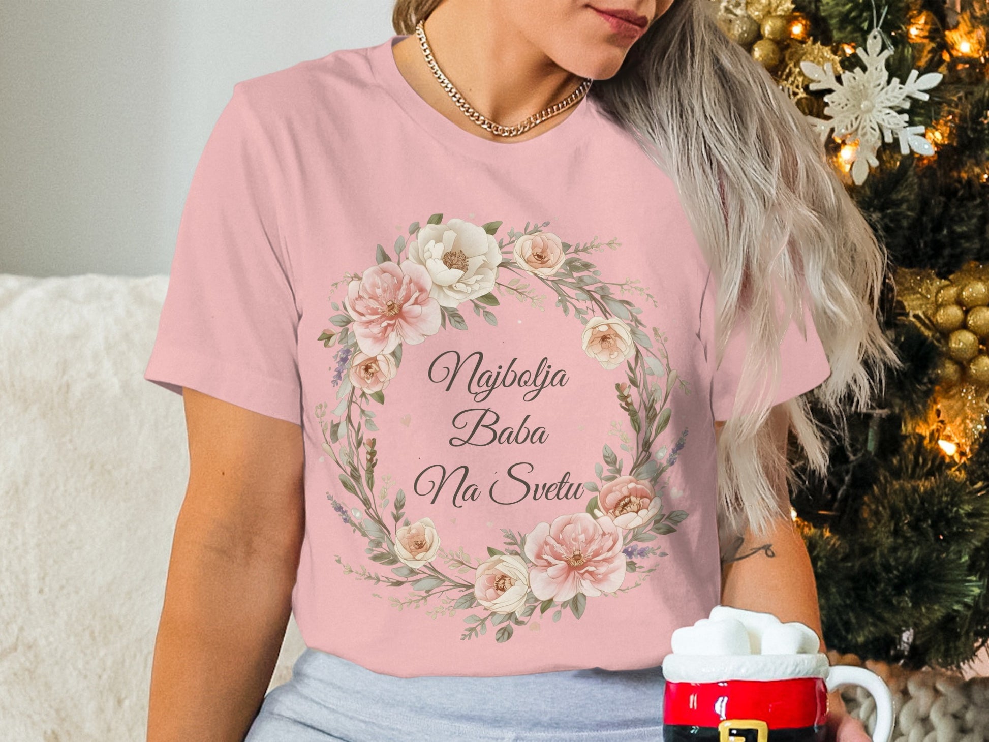Najbolja Baba Na Svetu Floral Wreath T-Shirt