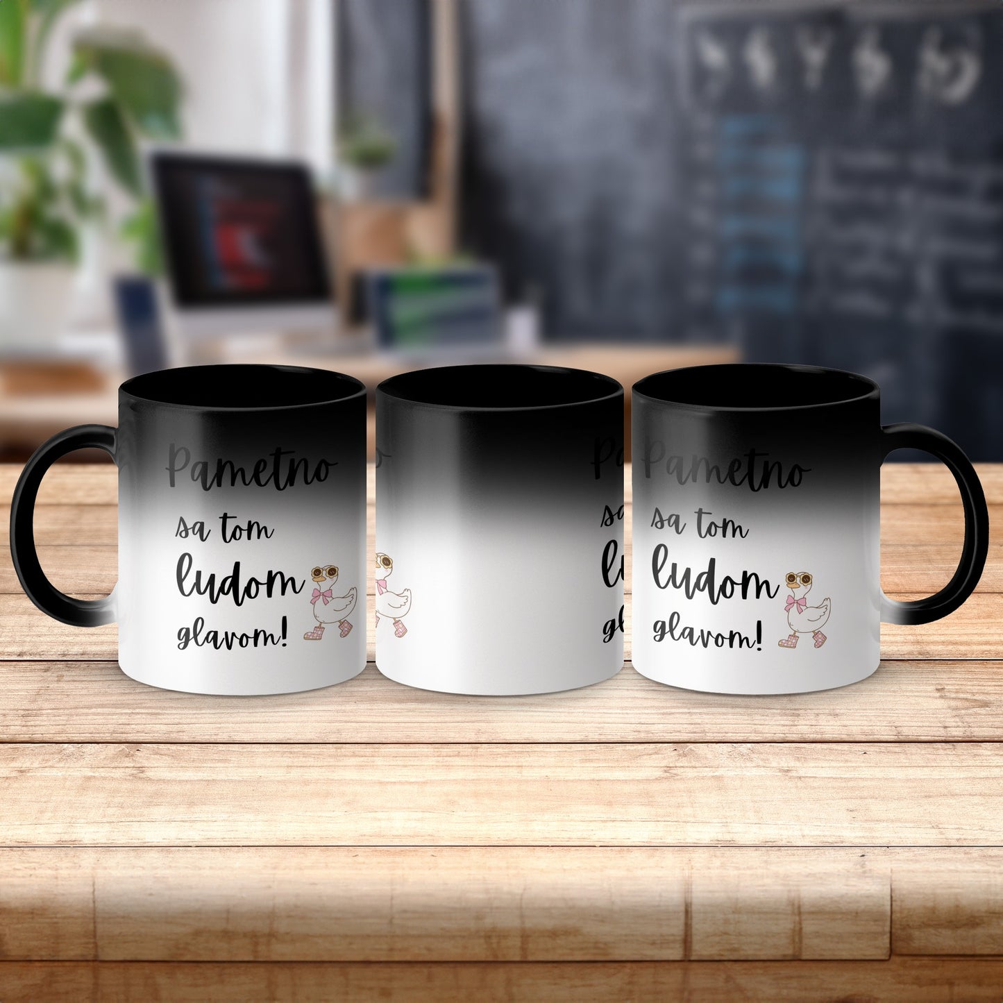 Pametno Sa Tom Ludom Glavom Print Coffee Mug