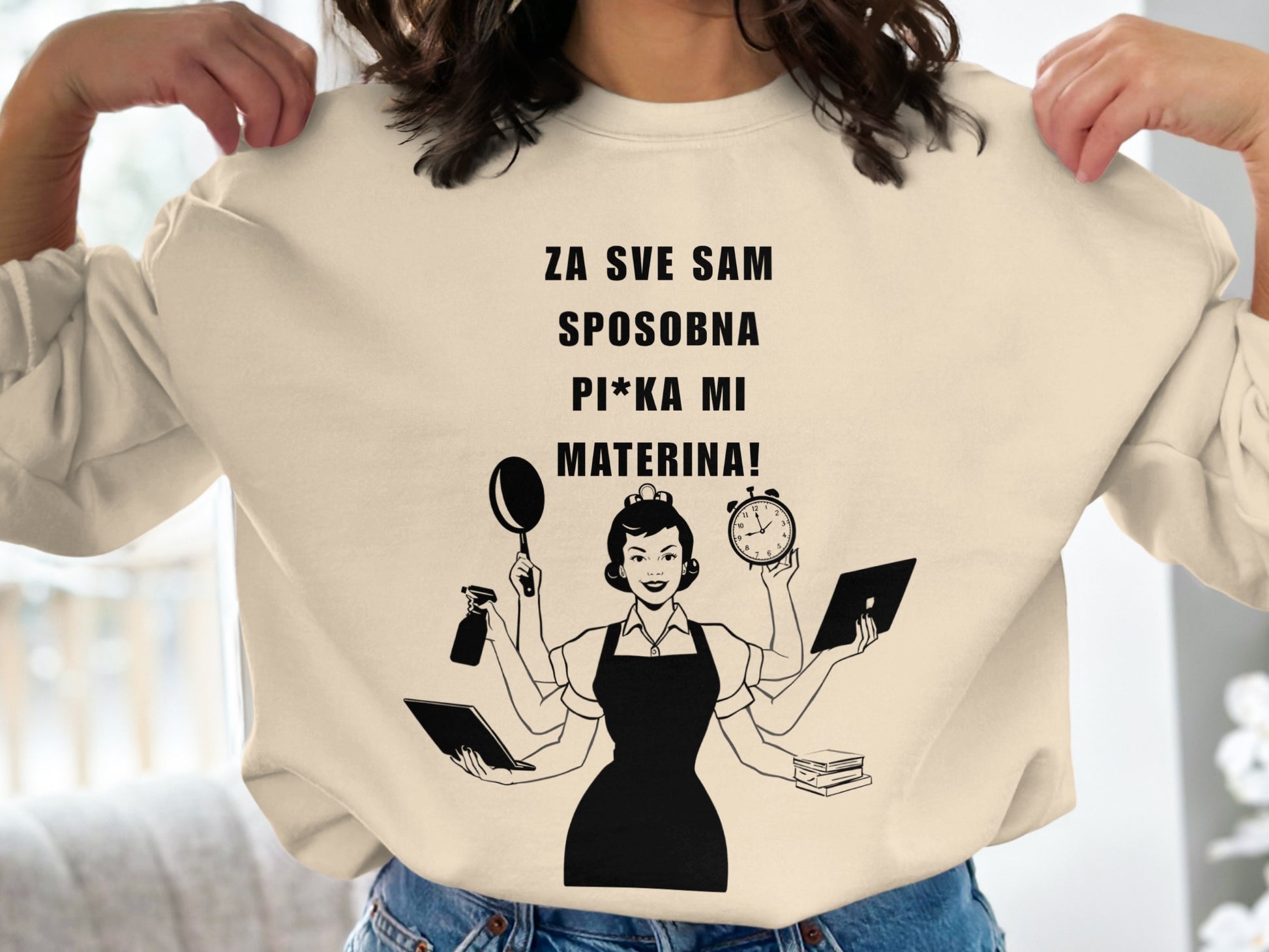 Za sve sam sposobna pi*ka mi materina shirt