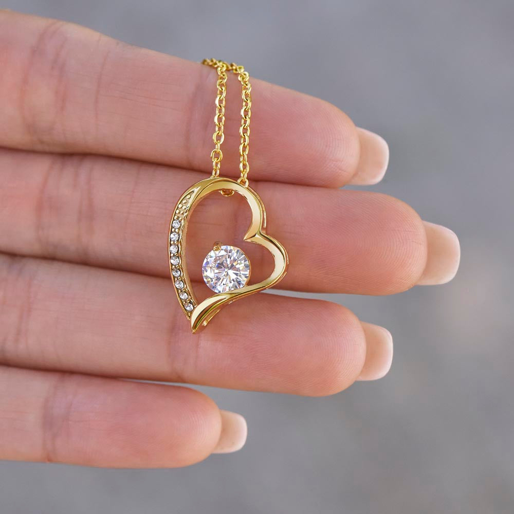 Mamina ljubav zauvek uz tebe – ogrlica za ćerku